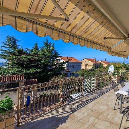 Apartament Dragan Dramalj Zewnętrze zdjęcie